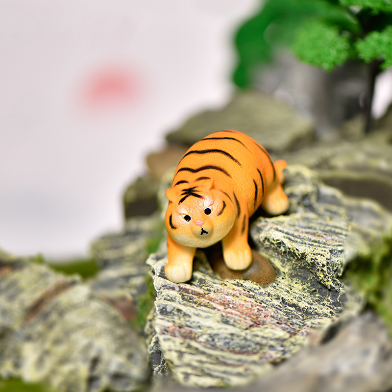 Миниатюрная фигурка прогулочно – обзор и цена Resin Art Materials